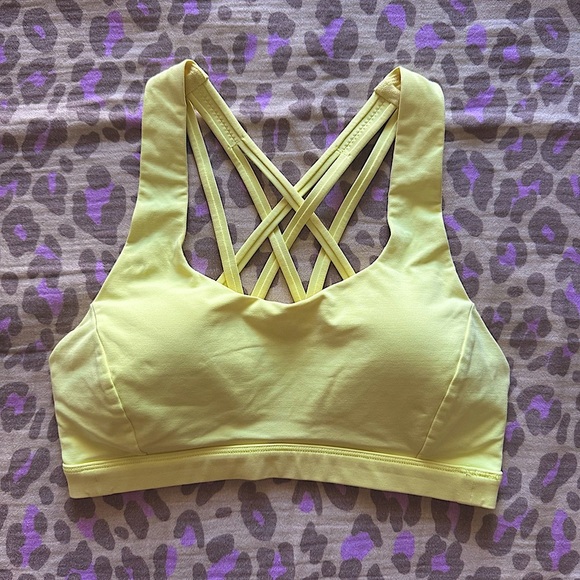 lululemon athletica Other - Lululemon Free To Be Serene Bra *C/D cup 🍋